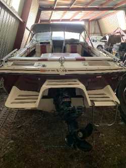 1990 19ft Invader Boat