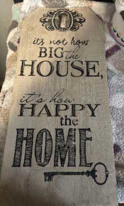Home wooden sign 
