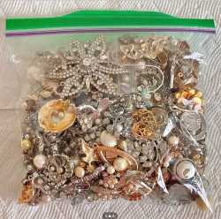 Costume Jewelry/Craftwork