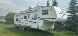 05 keystone Cougar